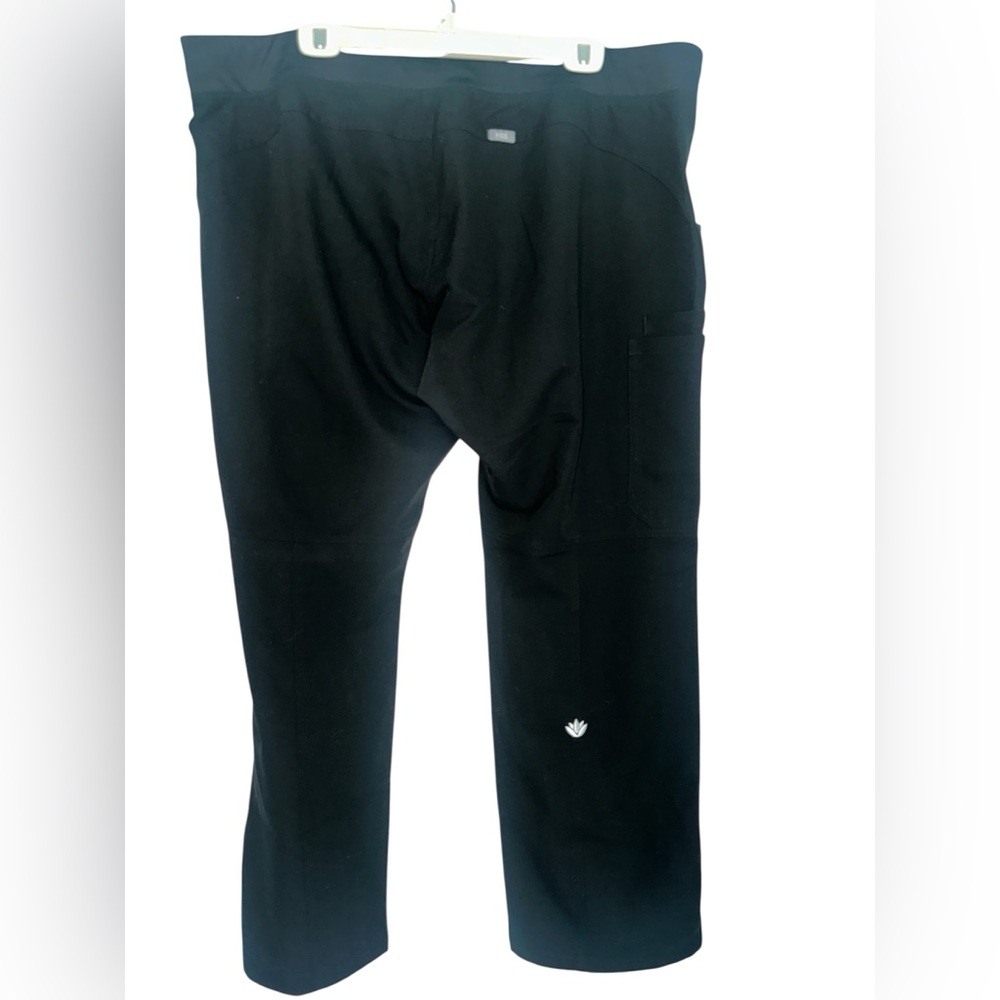 NWOT Figs Black Scrubs Tapered Fit Elastic Waist Technical Collection XXL - Picture 2 of 5